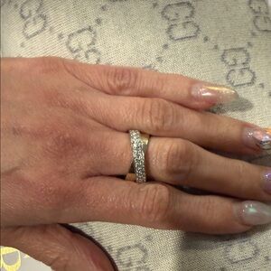 Sparkling Pave diamond and white gold Band Ring - Classic Women’s Jewelry